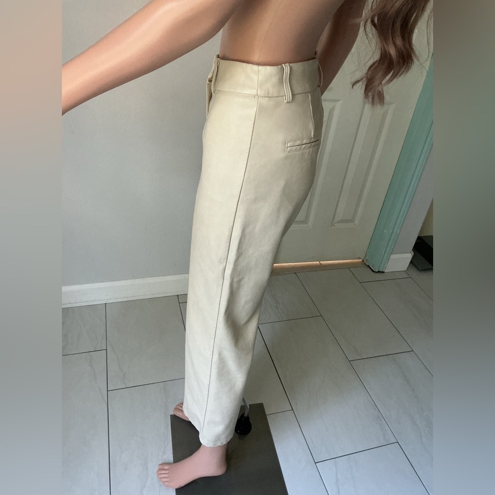 Elegant Cream Women's Pants XS - Picture 5 of 16
